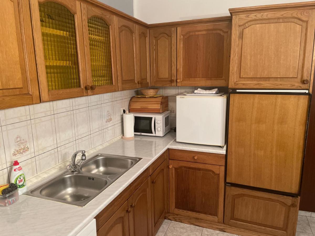 Apartmani Nina Crikvenica Exterior foto